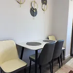Appartamento Away From - Zorilor *
