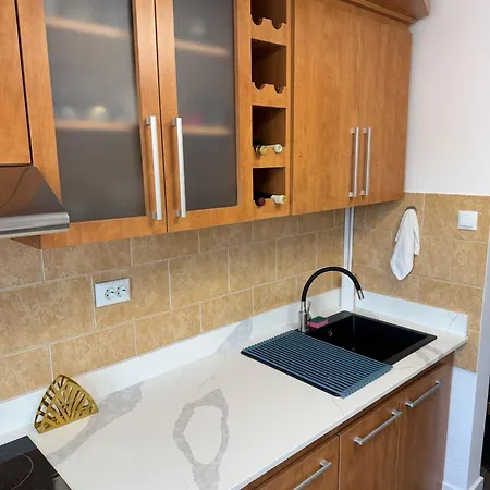 Apartment Away From - Zorilor Cluj-Napoca