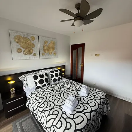 Apartament Away From - Zorilor *
