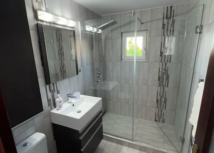 Away From - Zorilor Apartmán Kluž