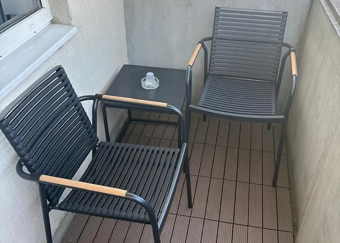 Away From - Zorilor Apartmán *