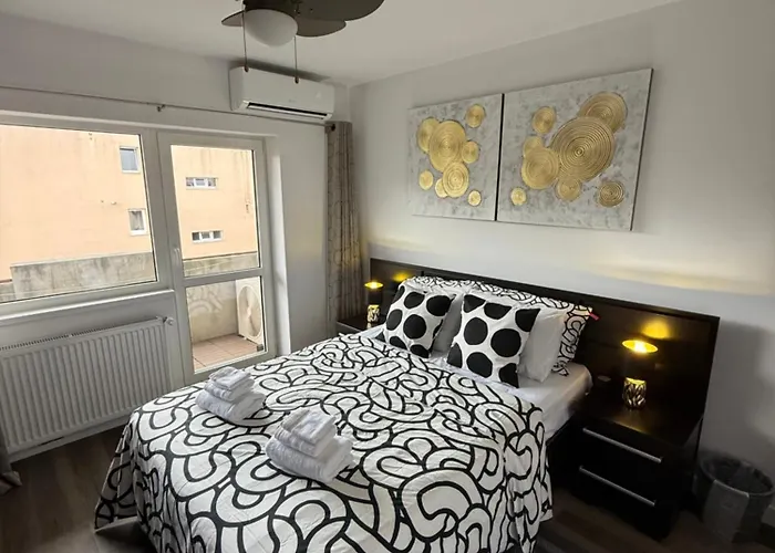 Away From - Zorilor Apartmán *