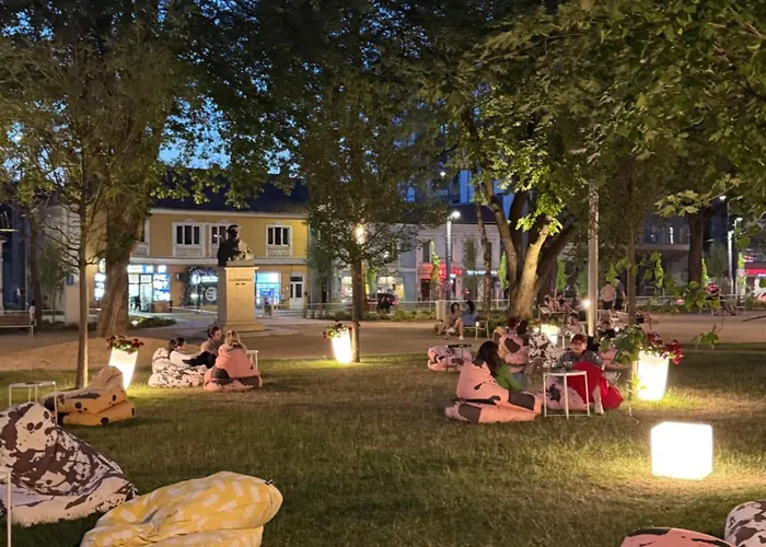 Away From - Zorilor *